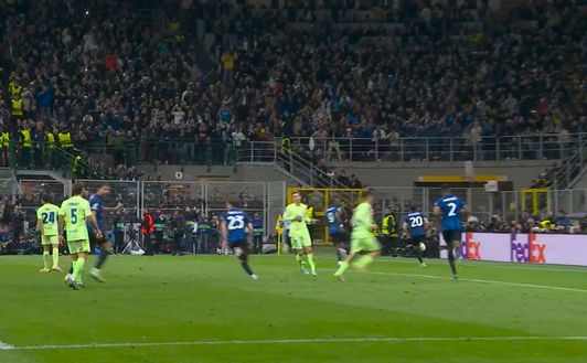 Smentita la bugia di Inigo Martinez: sputo chiarissimo ad Acerbi, il video che lo incastra- immagine 2