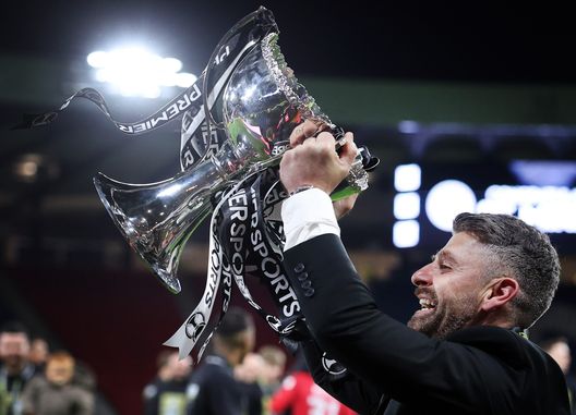 Steve Robinson, allenatore del St Mirren. (Foto di Ian MacNicol/Getty Images) Celtic, inizio shock per Nancy: finale di coppa persa con il St Mirren e terza sconfitta su tre gare- immagine 3