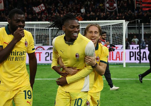(Photo by Claudio Villa/AC Milan via Getty Images) del-piero-leao-milan-fiorentina-doppietta-cbs-sports-golazo