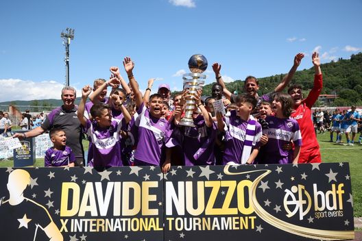 FOTO – 10° edizione del trofeo “Davide Nuzzo”, Fiorentina U12 campione! FOTO – 10° edizione del trofeo “Davide Nuzzo”, Fiorentina U12 campione! - immagine 1