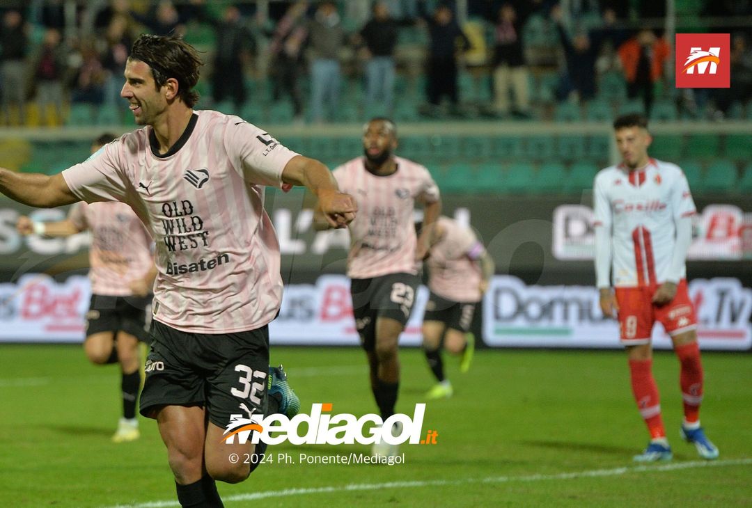 FOTO Palermo-Bari 3-0, 23ª giornata Serie B 2023-2024 (GALLERY) - immagine 44