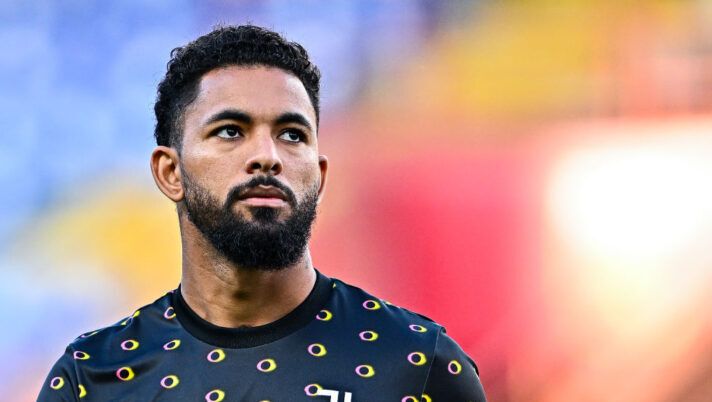 Juve, le ultime su Douglas Luiz. Motta: “Si è fermato subito, spero non sia grave: da valutare” - immagine 1