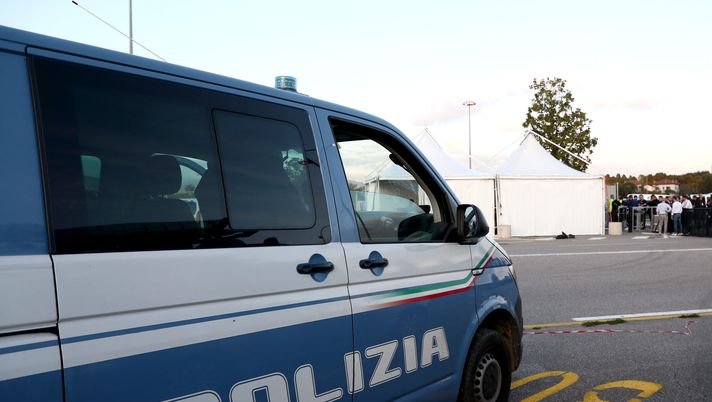 Inchiesta escort Milano nomi calciatori Serie A perquisizione 2026