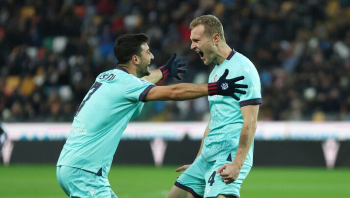UDINE, ITALY - NOVEMBER 22: Tommaso Pobega of Bologna celebrates scoring his first goal with Riccardo Orsolini during the Serie A match between Udinese Calcio and Bologna FC 1909 at Stadio Friuli on November 22, 2025 in Udine, Italy. (Photo by Timothy Rogers/Getty Images) I voti al fantacalcio: Pobega più di Borrelli, flop Caprile e Okoye meno di Orsolini! Odgaard e Gaetano… - immagine 1