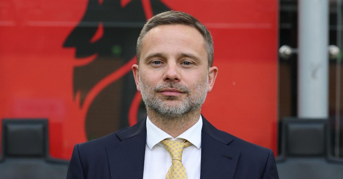 ravezzani milan 200 milioni di plusvalenze in 3 anni e qualcuno dice che ha speso molto sul mercato da Pianetamilan.it ravezzani milan 200 milioni di plusvalenze in 3 anni e qualcuno dice che ha speso molto sul mercato