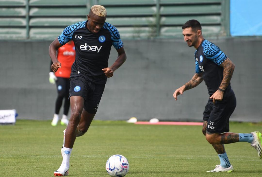 GALLERY Il Napoli torna ad allenarsi a Castel Volturno: le foto della seduta - immagine 3