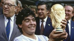 Argentina, il portavoce del presidente fa uno sfregio a Maradona: i fatti