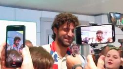 VIDEO Luperto arriva a Cagliari: “Non vedo l’ora di iniziare. Forza Casteddu!”