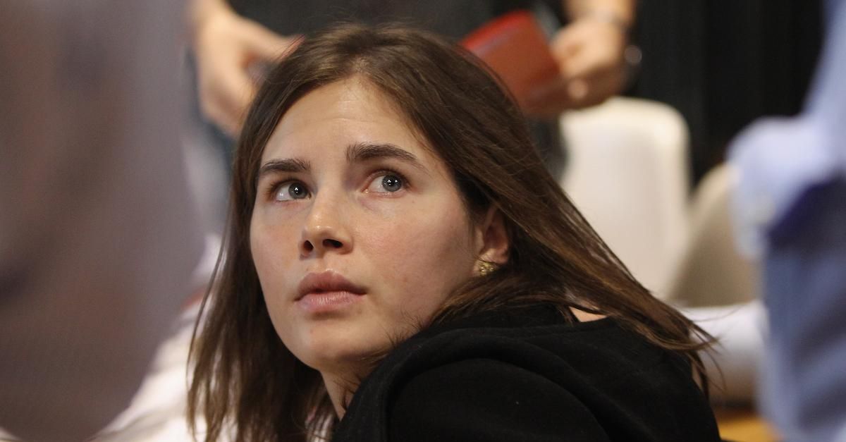 Amanda Knox lancia una nuova autobiografia: “Non avevo una vita normale perché…”