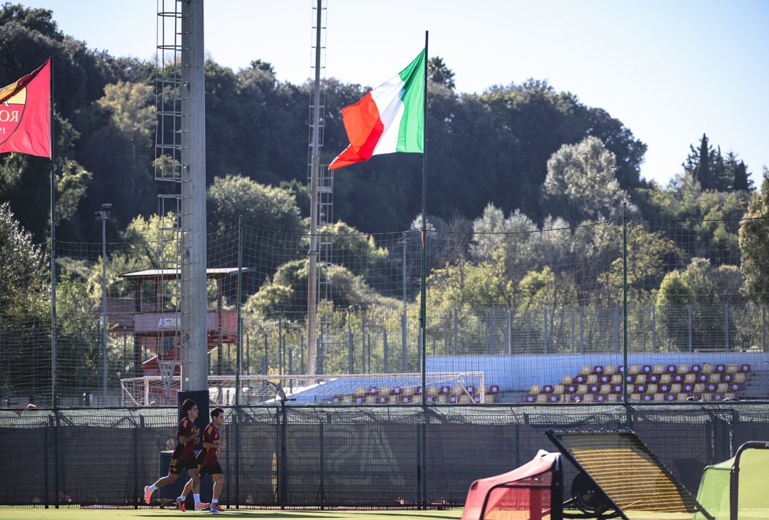 Trigoria, la seduta di allenamento sotto gli occhi di Friedkin – FOTO GALLERY - immagine 28