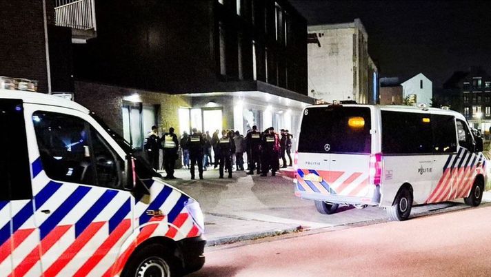 Tifosi Lazio bloccati a Enschede Tifosi Lazio bloccati a Enschede