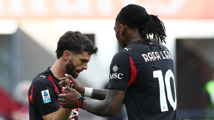 Christian Pulisic e Rafael Leao attaccanti AC Milan qui in campo a 'San Siro' durante Milan-Udinese 0-3 della Serie A 2025-2026