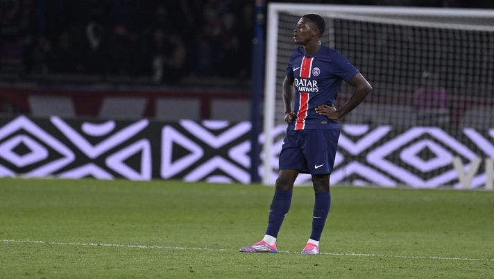 Ligue 1, il PSG denuncia il razzismo nei confronti di Nuno Mendes