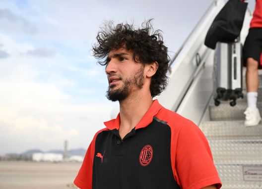 yacine-adli-ex-milan-arabia-saudita-al-shabab-saudi-pro-league-mercato-calciomercato-intervista-equipe