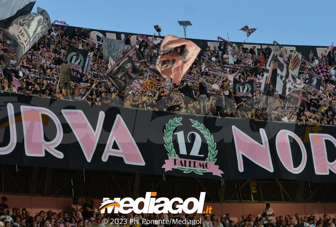 FOTO Palermo-Feralpisalò 3-0, 4ª giornata Serie B 2023-2024 (GALLERY) - immagine 97