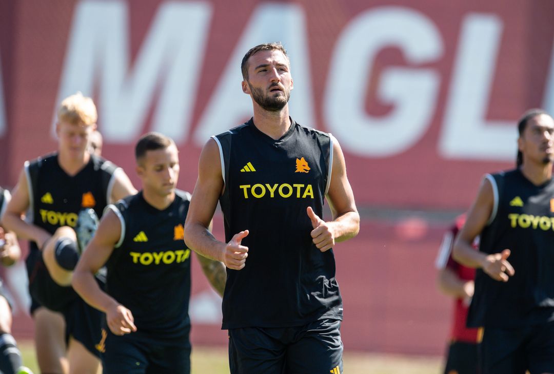 Roma, l’allenamento a tre giorni dall’esordio con la Salernitana – FOTO GALLERY - immagine 3