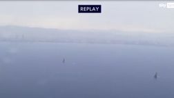 Video – Luna Rossa, che paura: fulmine ferma le regate