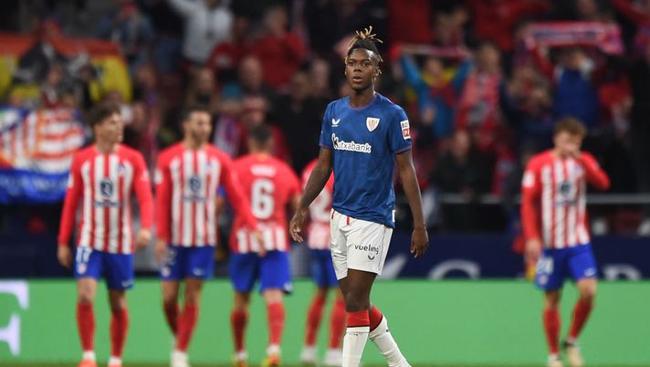 MADRID, SPAIN - APRIL 27: Nico Williams of Athletic Club reacts after Unai Simon of Athletic Club (not pictured) concedes an own goal, the third goal for Atletico Madrid, reacts after during the LaLiga EA Sports match between Atletico Madrid and Athletic Bilbao at Civitas Metropolitano Stadium on April 27, 2024 in Madrid, Spain. (Photo by Denis Doyle/Getty Images) Liga, Nico Williams: “Ho ricevuto insulti razzisti dallo stadio dell’Atletico” - immagine 1