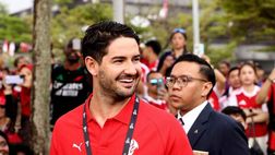 Milan, Pato con la nuova terza maglia 2025-2026: “Sempre uno di voi”