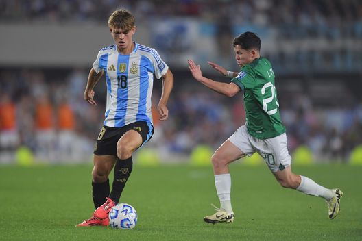 Nico Paz, centrocampista del Como e dell'Argentina