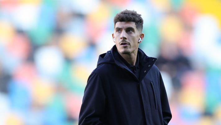 UDINE, ITALY - DECEMBER 14: Giovanni Di Lorenzo of Napoli on the pitch ahead of the Serie A match between Udinese Calcio and SSC Napoli at Stadio Friuli on December 14, 2025 in Udine, Italy. (Photo by Timothy Rogers/Getty Images) di lorenzo