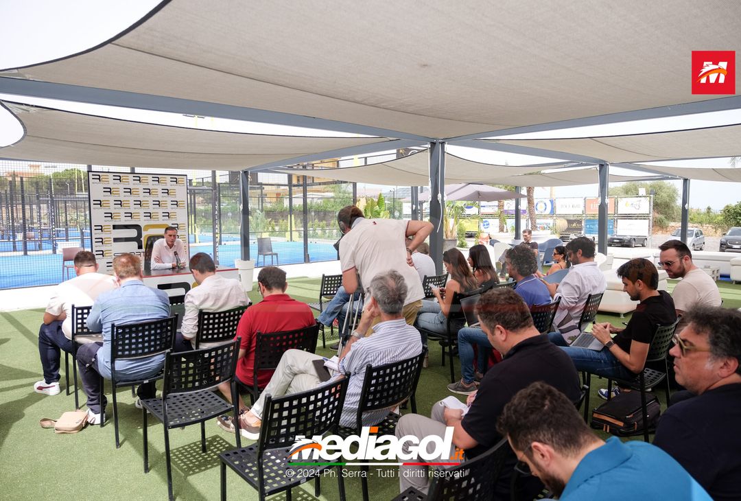 FOTO PALERMO, l’ex DS rosanero Rinaudo saluta i tifosi in conferenza (Gallery) - immagine 10