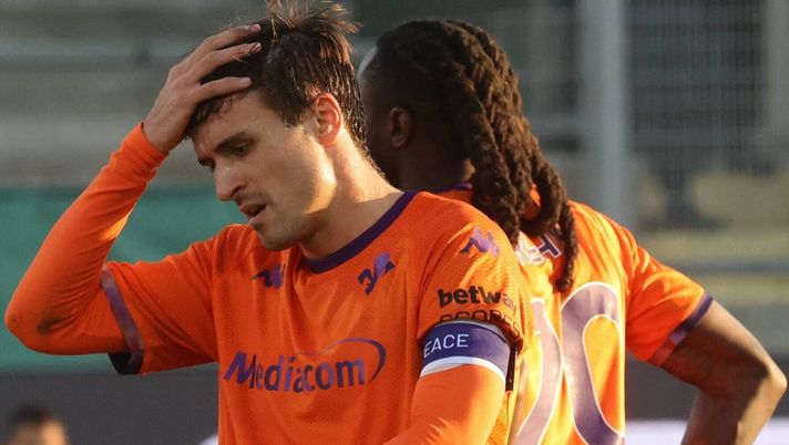 GERMOGLI PH: 14 DICEMBRE 2025 FIRENZE STADIO ARTEMIO FRANCHI CAMPIONATO SERIE A FIORENTINA VS VERONA NELLA FOTO RANIERI Repubblica: “Un centenario in Serie B. La Fiorentina non esiste più” - immagine 1