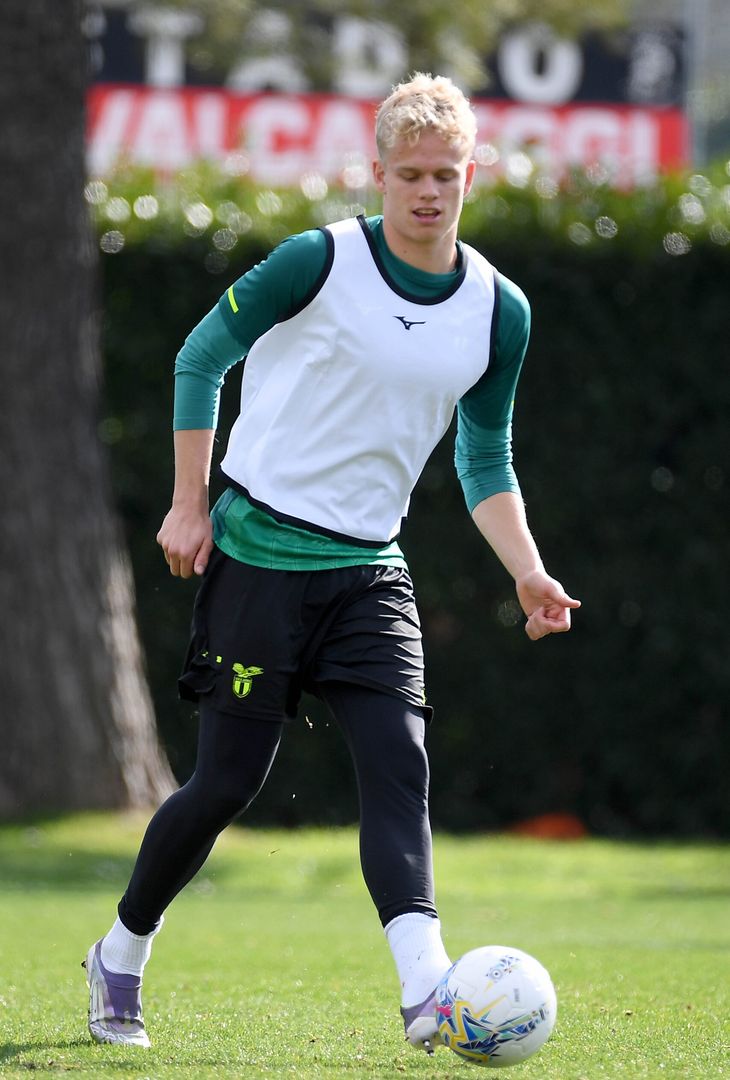 Lazio, prima del Bologna il ritiro a Coverciano: le foto dell’allenamento – GALLERY - immagine 10