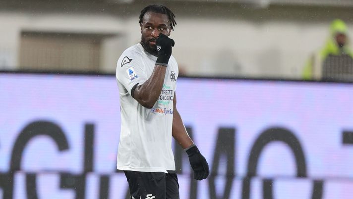 Mercato, ufficiale Nzola alla Fiorentina: il giocatore piaceva alla Roma - immagine 1