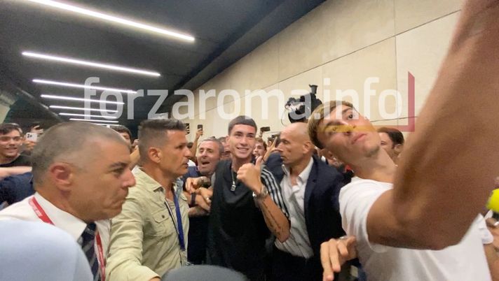 Favola Soulé. Visite ok e firma: l’argentino è già un figlio di Roma - immagine 1