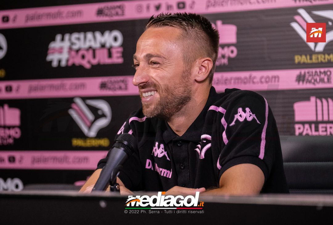 FOTO RITIRO PALERMO, Roberto Floriano in conferenza stampa (Gallery) - immagine 15