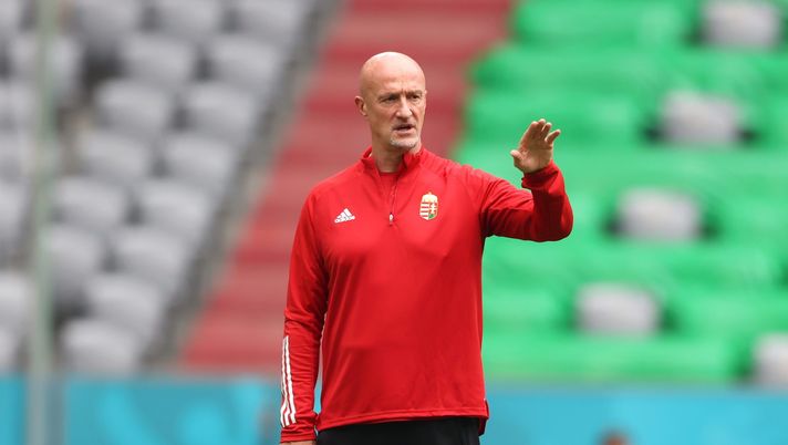 MUNICH, GERMANY - JUNE 22: Marco Rossi, Head Coach of Hungary reacts during the Hungary Training Session ahead of the UEFA Euro 2020 Group F match between Germany and Hungary at Fussball Arena Muenchen on June 22, 2021 in Munich, Germany. (Photo by Alexander Hassenstein/Getty Images) Italia