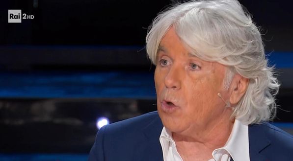 Zazzaroni: “Allegri? Non al Milan. Ecco per quale scoop mancato rosico ancora” Zazzaroni: “Allegri? Non al Milan. Ecco per quale scoop mancato rosico ancora” - immagine 1