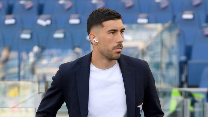 ROME, ITALY - MAY 10: Mattia Zaccagni of SS Lazio prior the Serie match between Lazio and Juventus at Stadio Olimpico on May 10, 2025 in Rome, Italy. (Photo by Marco Rosi - SS Lazio/Getty Images) Lotito: “Ho detto no a offerte importanti per questi cinque big!“. E Zaccagni si opera: tempi e motivo - immagine 1