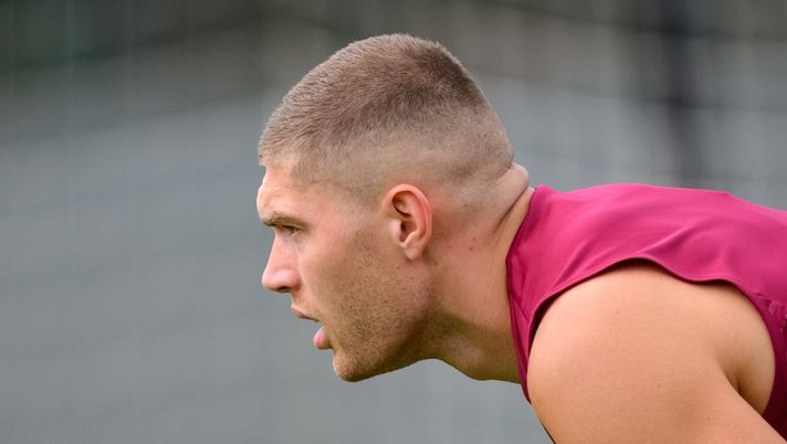 Milan, Bianchin analizza: 'Il mercato del centravanti è il più difficile'