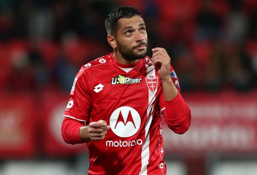 Caprari con la maglia del Monza