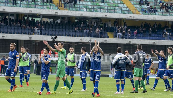 Pagelle Verona, Empereur uomo del destino, Di Carmine e Pazzo show - immagine 1