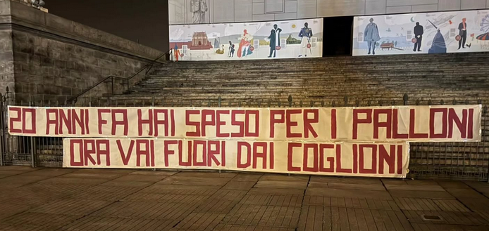 Torino, nella notte affissi striscioni contro Cairo all’Olimpico e alla Gran Madre- immagine 2