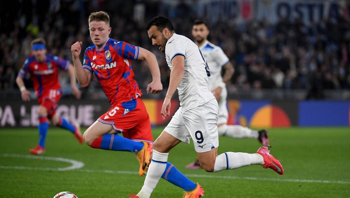ROME, ITALY - MARCH 13: Pedro Rodriguez of SS Lazio in action during the UEFA Europa League 2024/25 Round of 16 Second Leg match between S.S. Lazio and FC Viktoria Plzen at Stadio Olimpico on March 13, 2025 in Rome, Italy. (Photo by Marco Rosi - SS Lazio/Getty Images) Pedro
