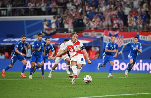 Il Como ogni giorno pensa a Modric: “Abbiamo un buon rapporto con gli agenti…”- immagine 2