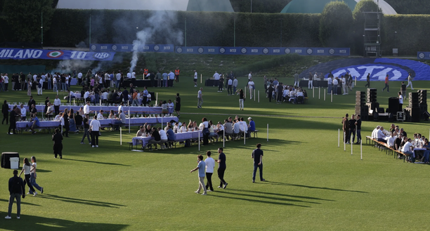 Inter, continua la festa per il ‘Double’: dipendenti e collaboratori ad Appiano- immagine 2