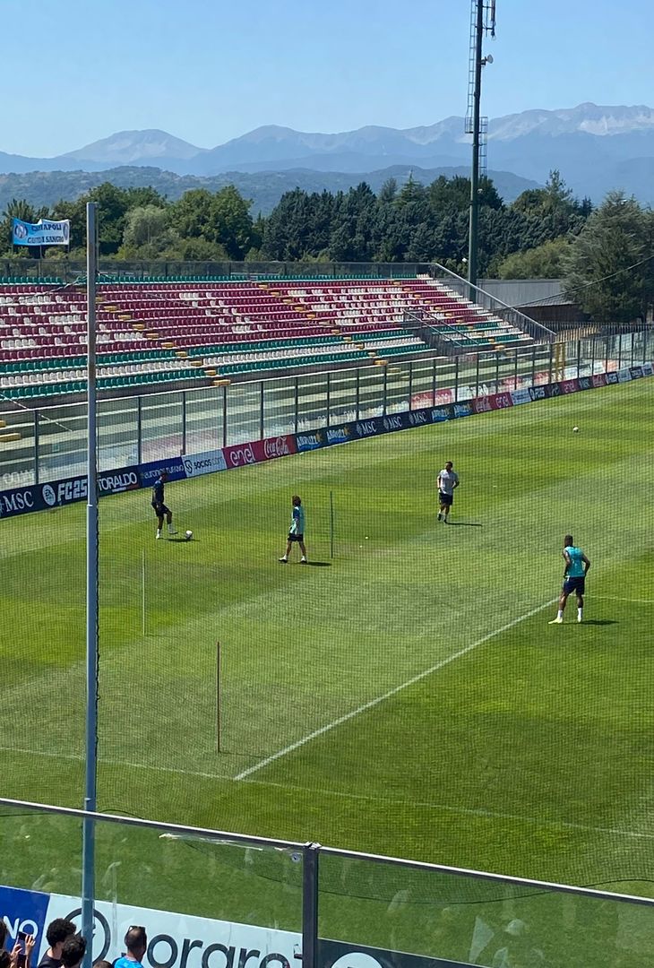 GALLERY Conte scatenato, indicazioni concitate sulle scalate difensive - immagine 4