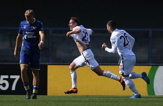 VERONA, ITALY - MAY 09: Mergim Vojvoda of Torino FC celebrates after scoring the opening goal during the Serie A match between Hellas Verona FC and Torino FC at Stadio Marcantonio Bentegodi on May 09, 2021 in Verona, Italy. Sporting stadiums around Italy remain under strict restrictions due to the Coronavirus Pandemic as Government social distancing laws prohibit fans inside venues resulting in games being played behind closed doors. (Photo by Alessandro Sabattini/Getty Images)