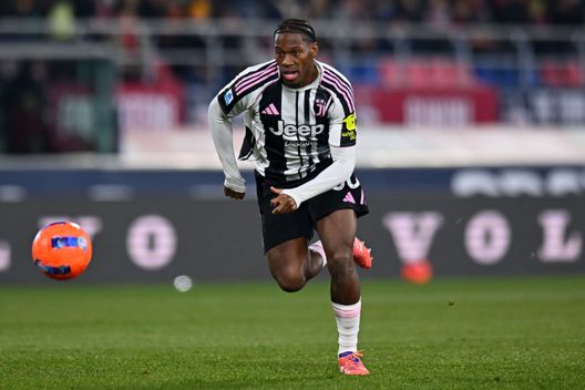 BOLOGNA, ITALIA - DICEMBRE 14: Jonathan David, calciatore della Juventus, durante la gara contro il Bologna. (Foto di Alessandro Sabattini/Getty Images) Serie A, rimandati o bocciati? I 10 flop più clamorosi del 2025- immagine 3