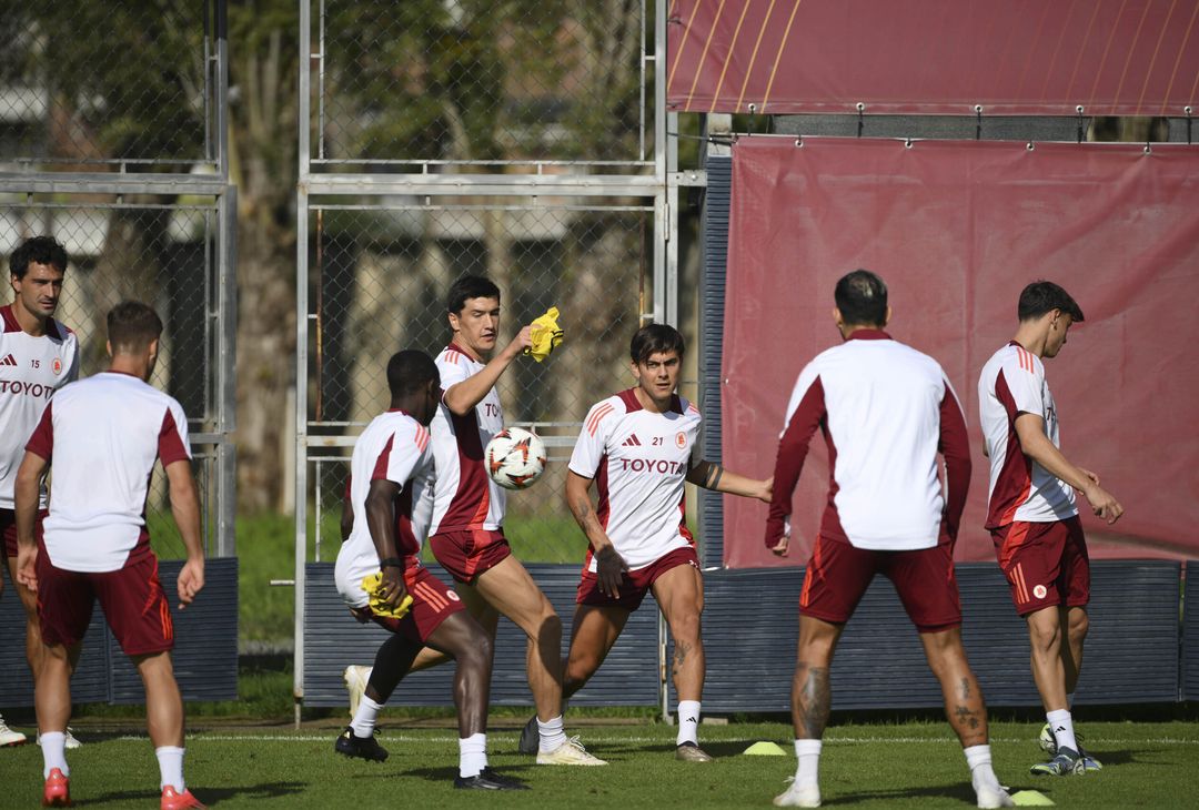 Roma, l’allenamento a Trigoria a tre giorni dall’Europa League – FOTO GALLERY - immagine 16