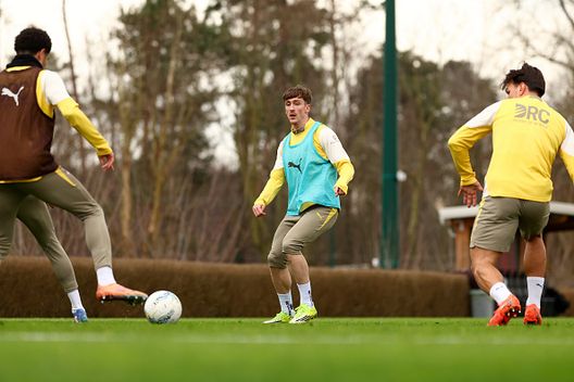 Alexis Saelemaekers ieri a Milanello (Photo by Giuseppe Cottini/AC Milan via Getty Images) saelemaekers-allenamento-formazione-milan-como