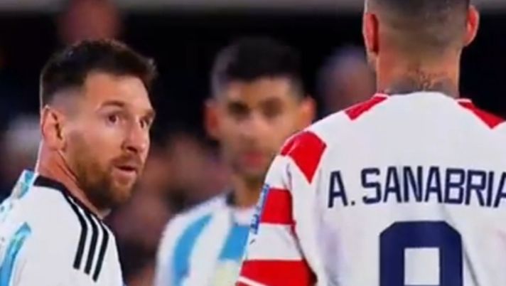 Nazionali, l’Argentina vince il derby contro il Paraguay: Sanabria sputa a Messi ma… - immagine 1