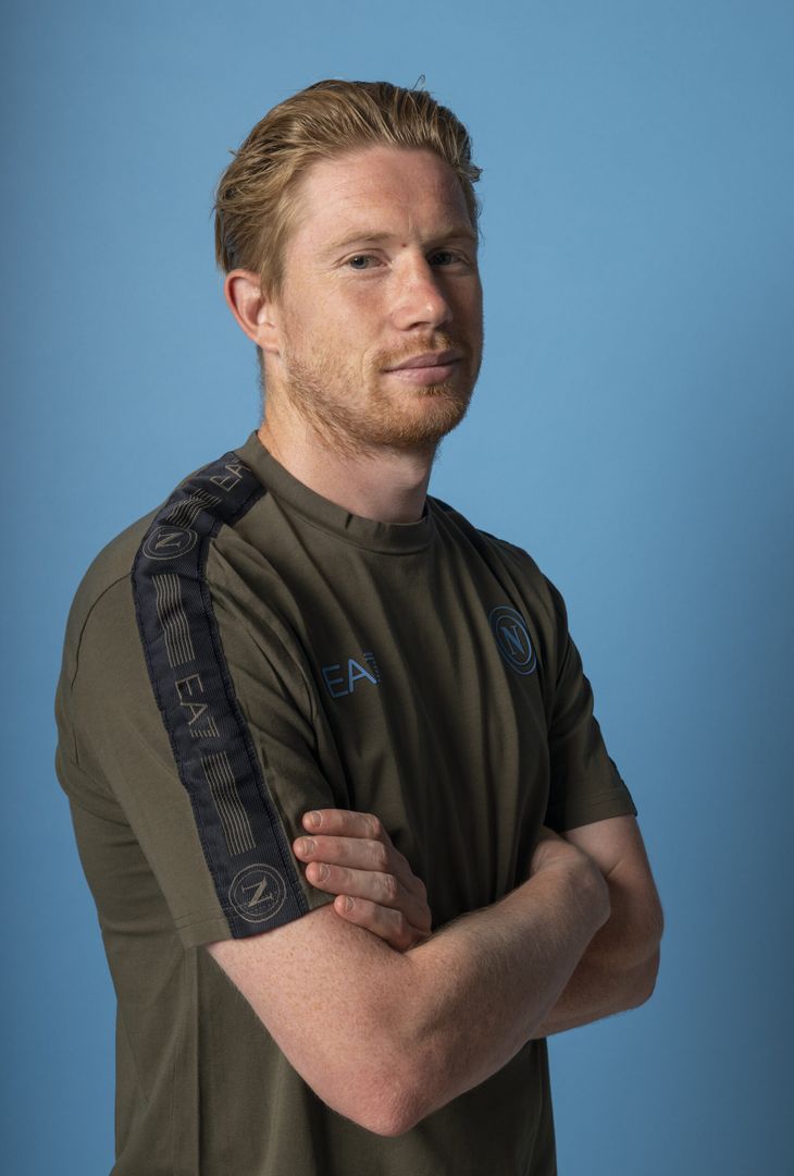 I primi scatti ufficiali di De Bruyne con la divisa del Napoli – LA FOTOGALLERY - immagine 7