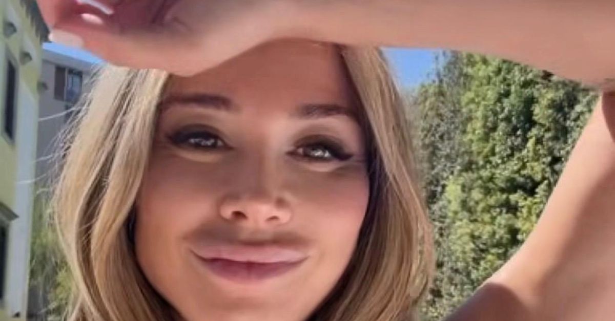 VIDEO / Diletta Leotta saluta il mese di maggio tra sole e piscina: lei è uno splendore