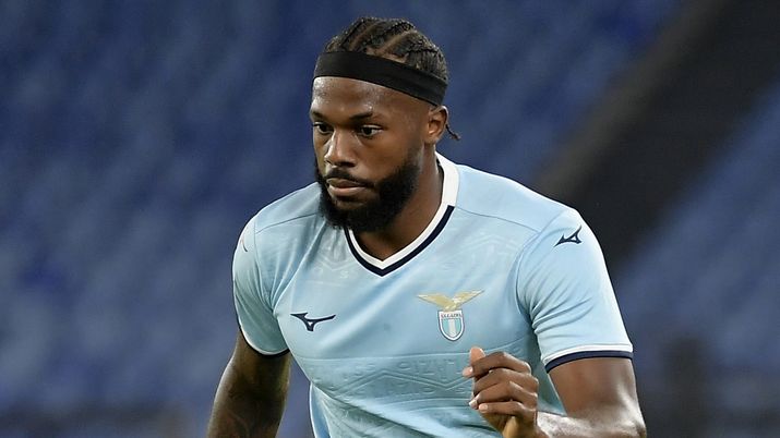 ROME, ITALY - SEPTEMBER 16: Nuno Tavares of SS Lazio in action during the Serie match between Lazio and Verona at Stadio Olimpico on September 16, 2024 in Rome, Italy. (Photo by Marco Rosi - SS Lazio/Getty Images) Lazio, Nuno Tavares provato coi titolari! Buone notizie Lazzari, in tre ai box - immagine 1